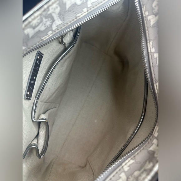 Celine Horse Carriage PVC Handbag - Picture 12 of 14